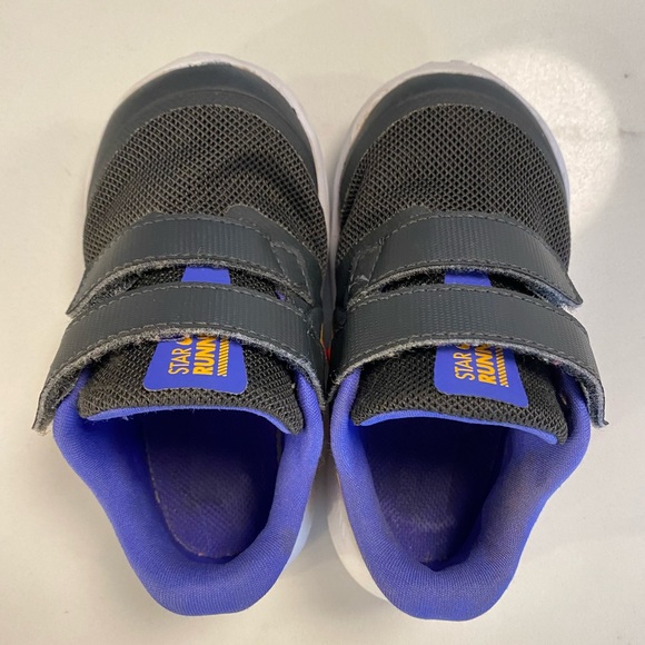 Nike Flame Running Shoes - Picture 5 of 8